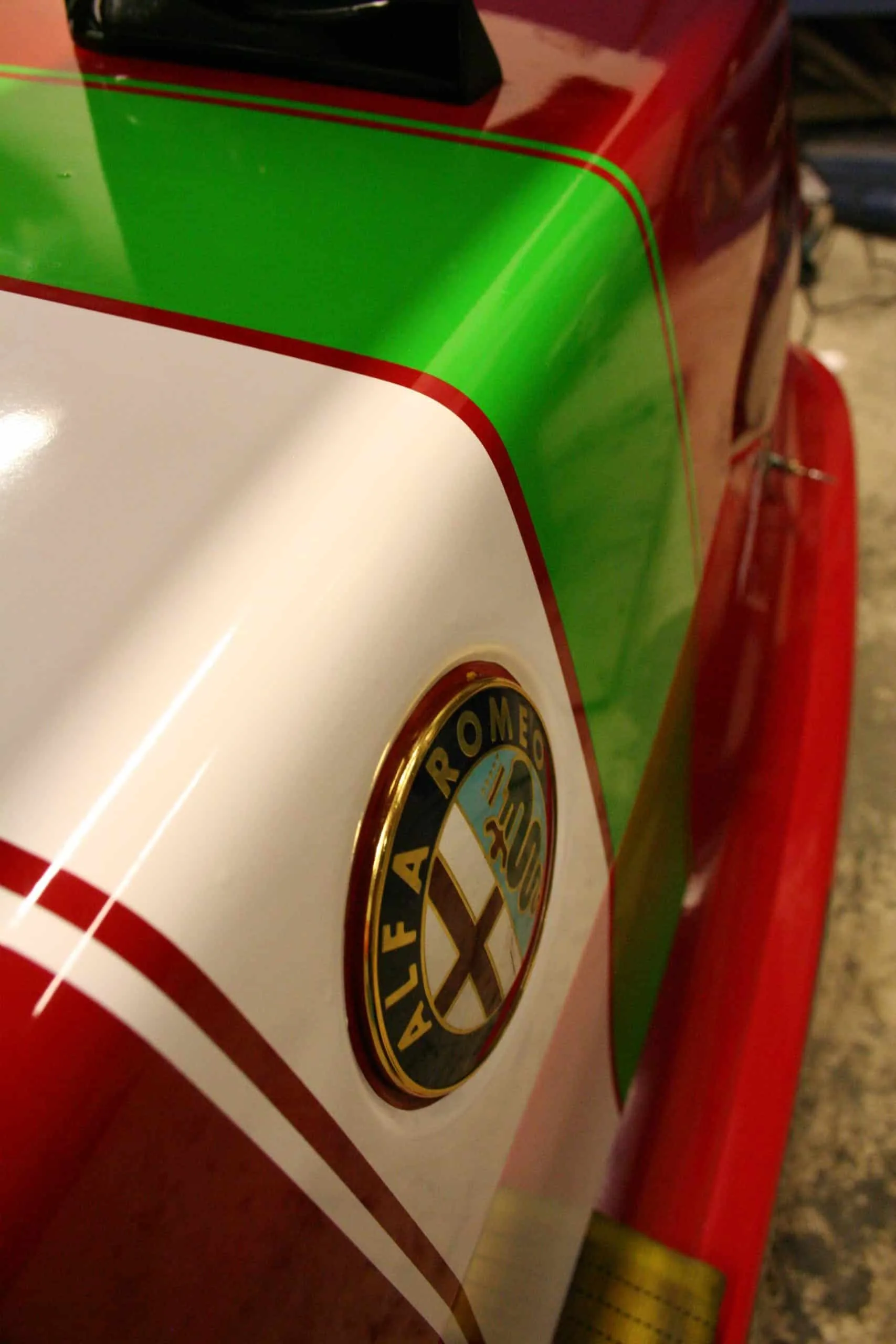 Bildekor-sga-sevice-alfa-banracing Bildekor Foliering Visby